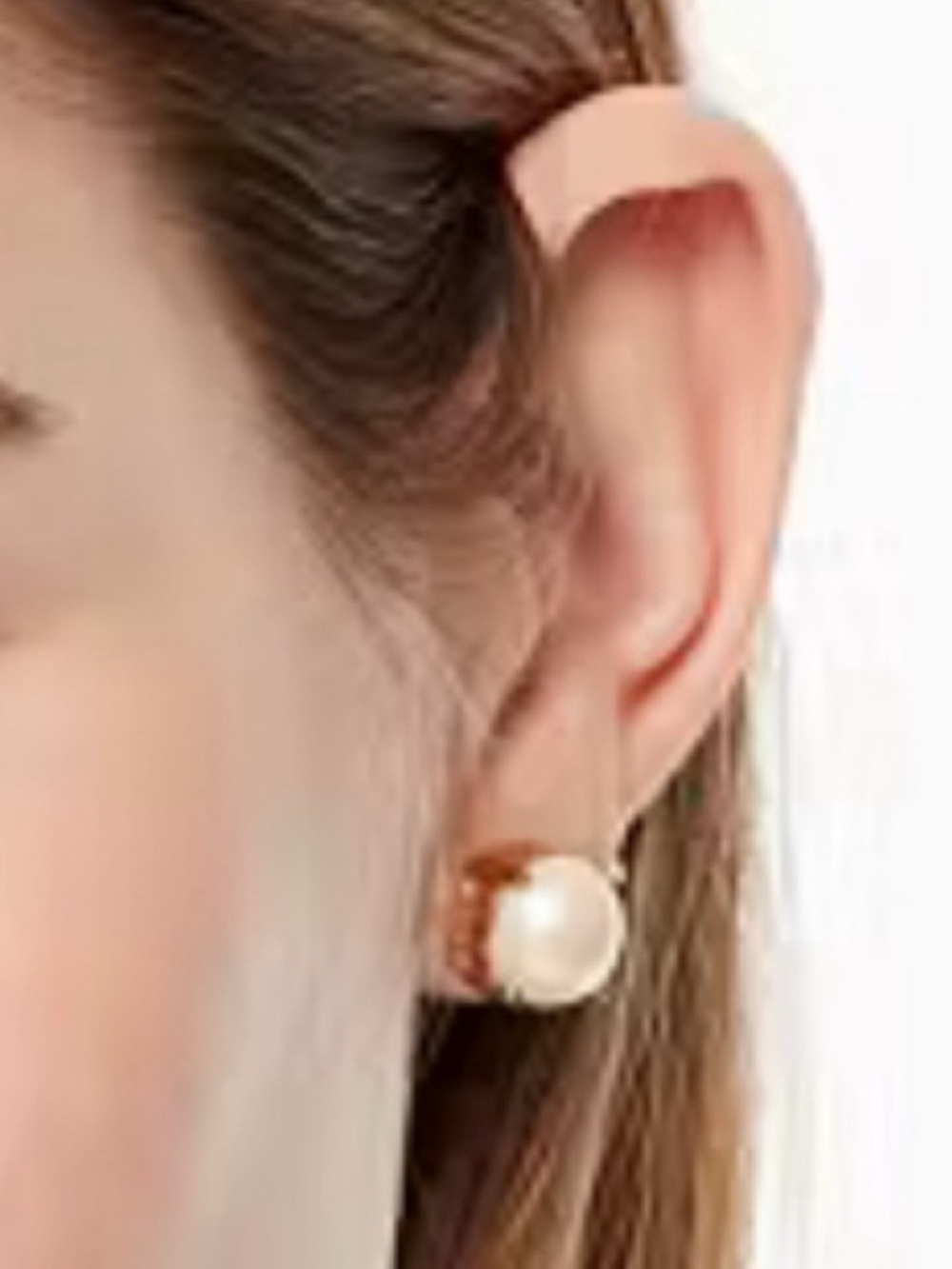 Kate Soade Classic Pearl Stud Earrings in Gold Tone - Women Jewelry